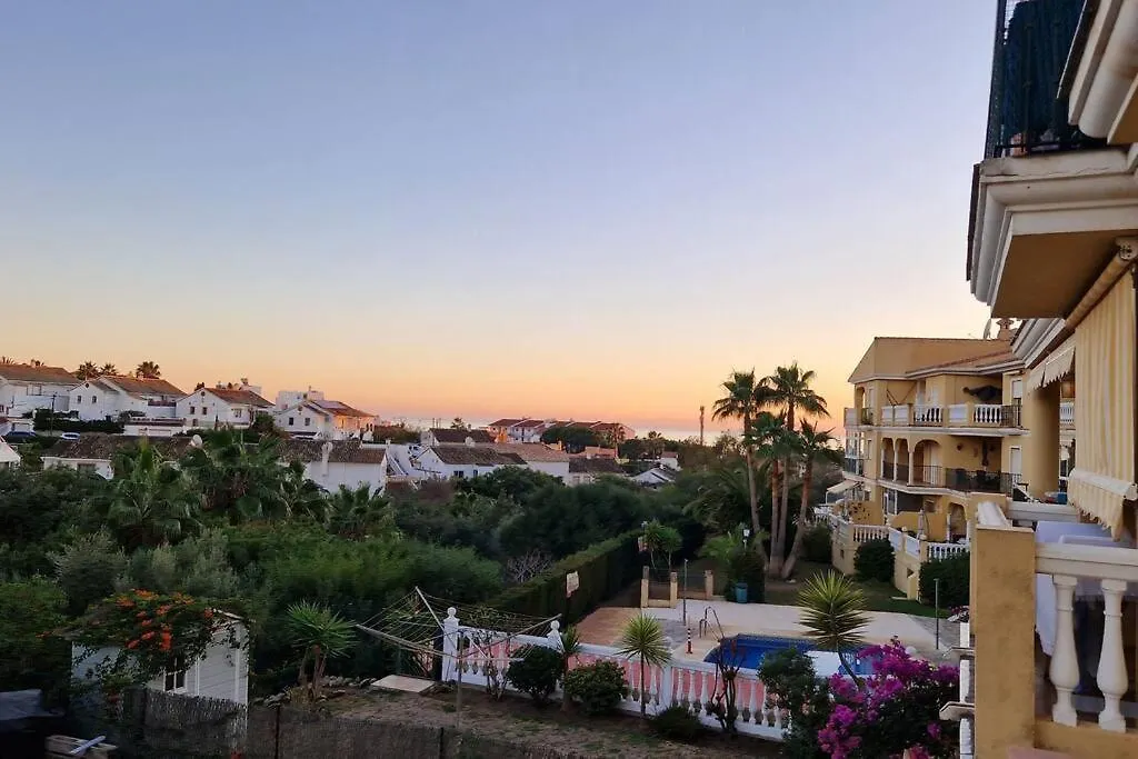Sea View Garden Oasis Apartment Fuengirola